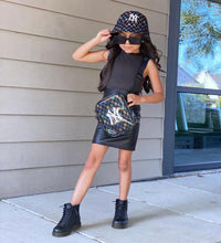 Load image into Gallery viewer, NY Crossbody
